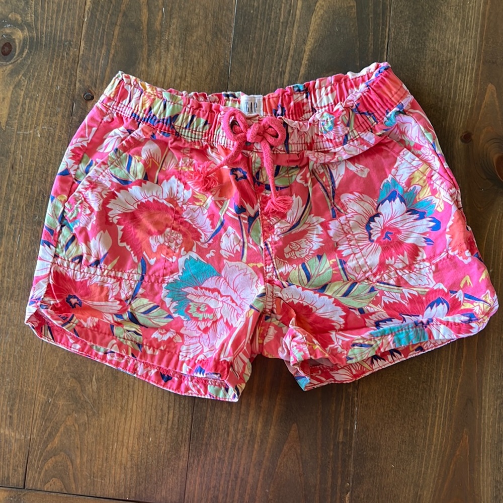 Gap kids floral shorts